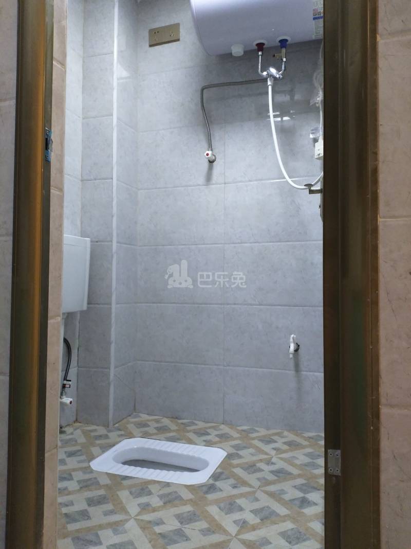 广园东路西坑直街35-15696901卫生间图8