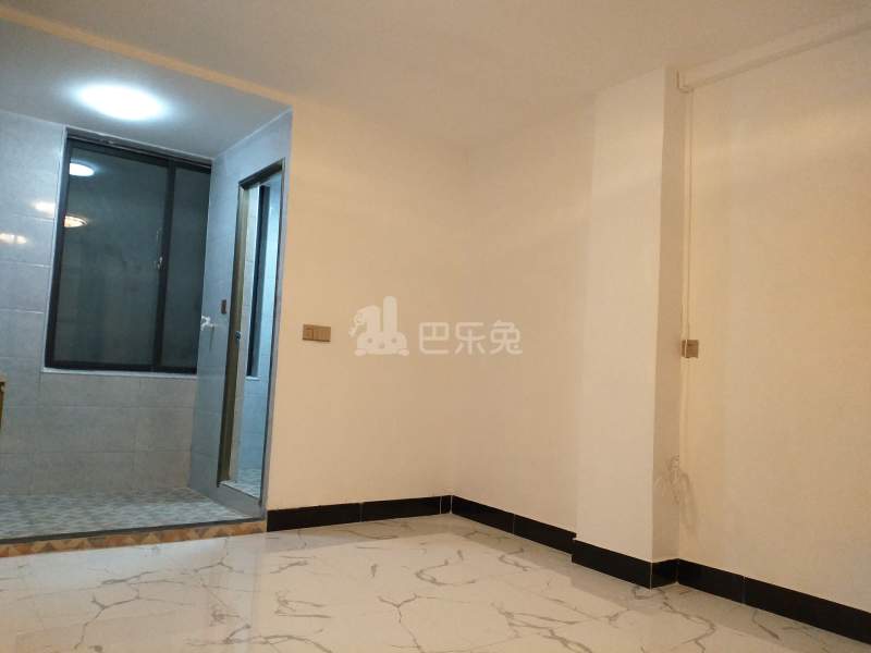 广园东路西坑直街35-15696901客厅图6