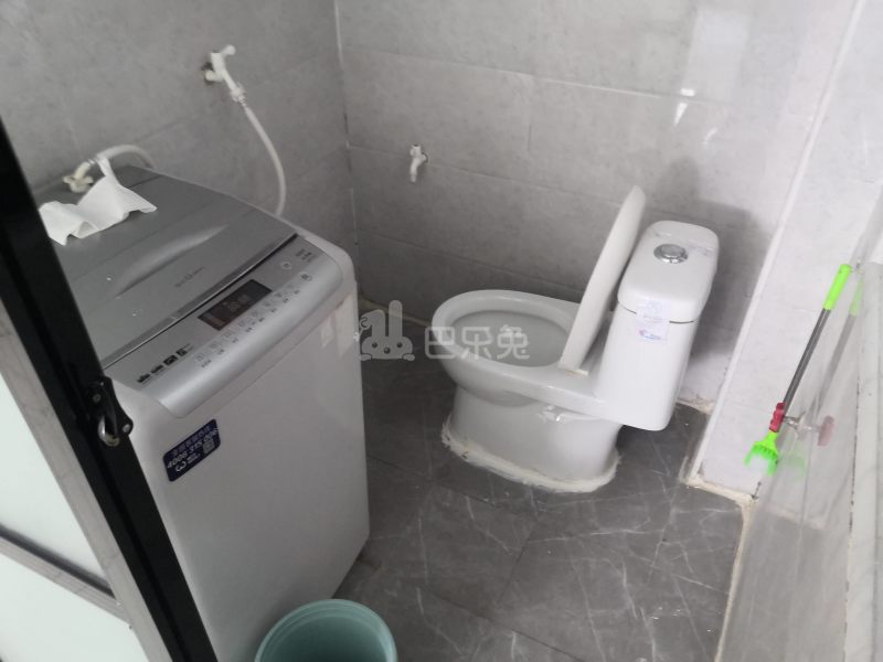 广园东路西坑直街35-15696911卫生间图3