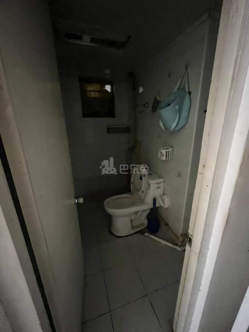 石油大楼5705109卫生间图9