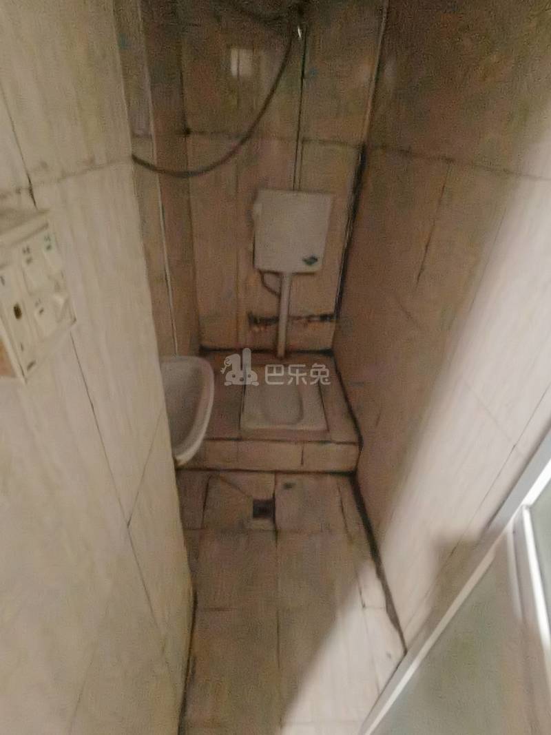 和谐嘉园东苑5706676卫生间图5