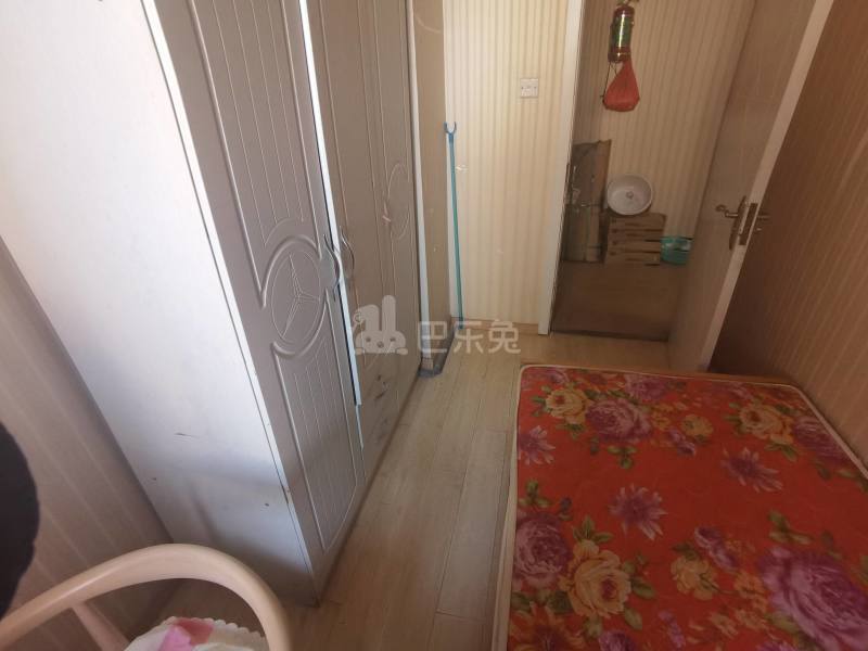 和谐嘉园东苑5706676卧室图2