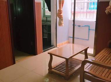 棠下梅园新村三巷4号 