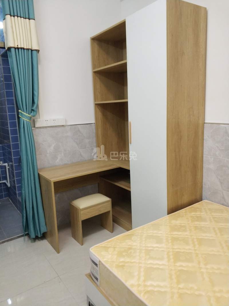 龙洞东园新村十巷1号5756714卧室图3