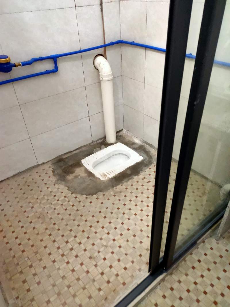 伍仙桥新村34号5787910卫生间图5