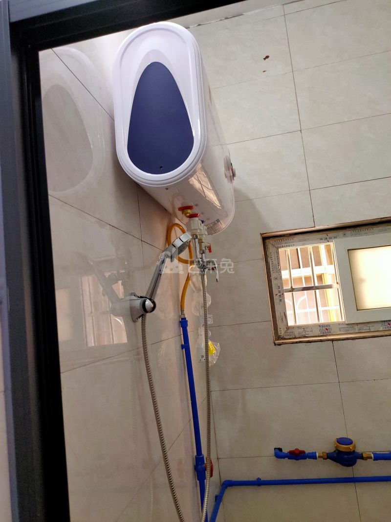 伍仙桥新村34号5787910卫生间图6