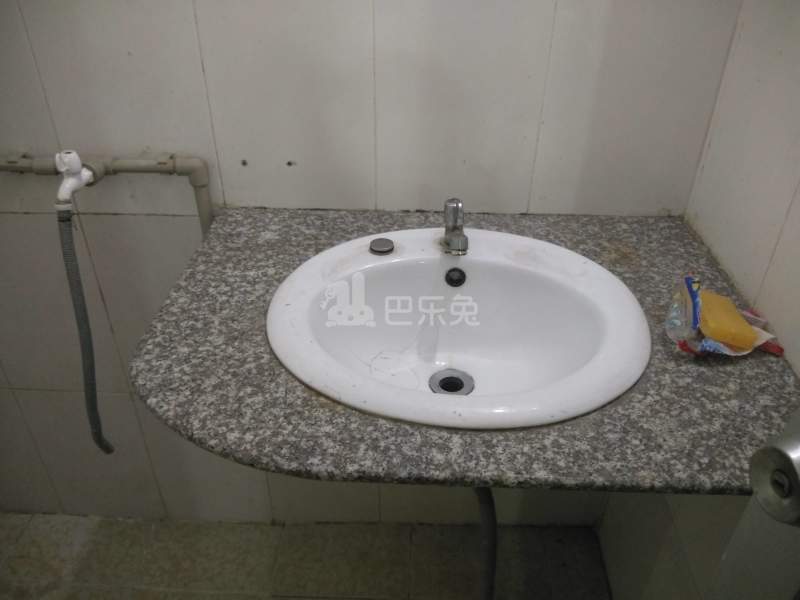 大石东联村沙边园二巷7号5794480卫生间图13