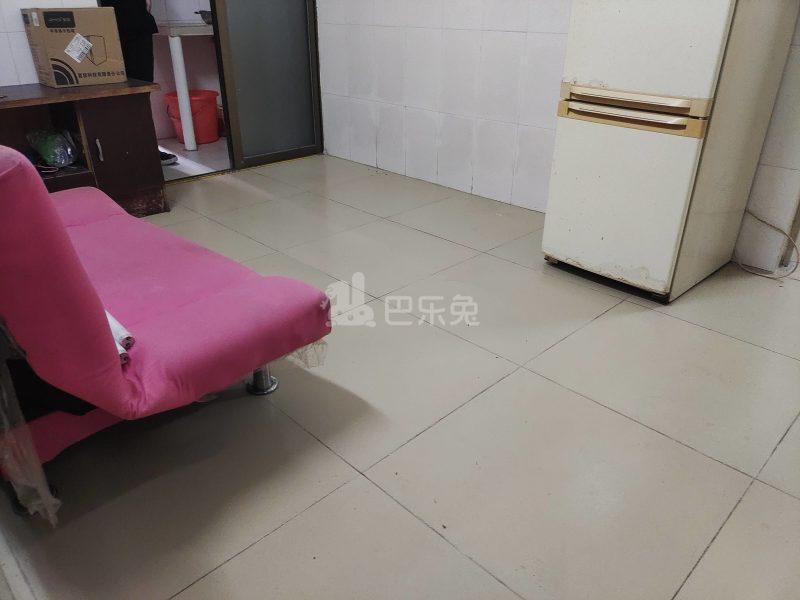 大石东联村朝东坊三巷5号5794546客厅图8