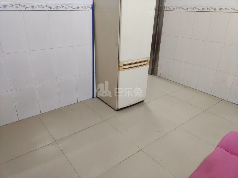 大石东联村朝东坊三巷5号5794546客厅图10