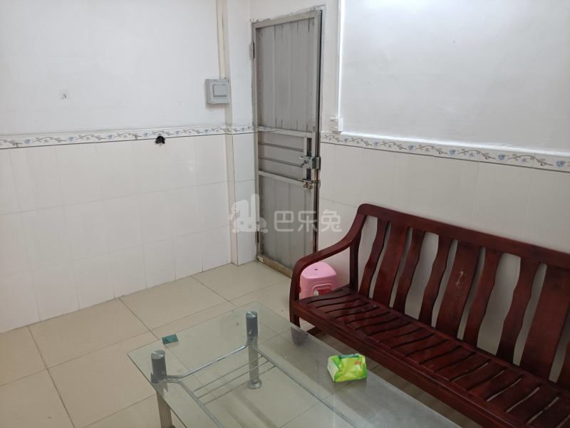 大石东联村朝东坊三巷5号5794549客厅图4