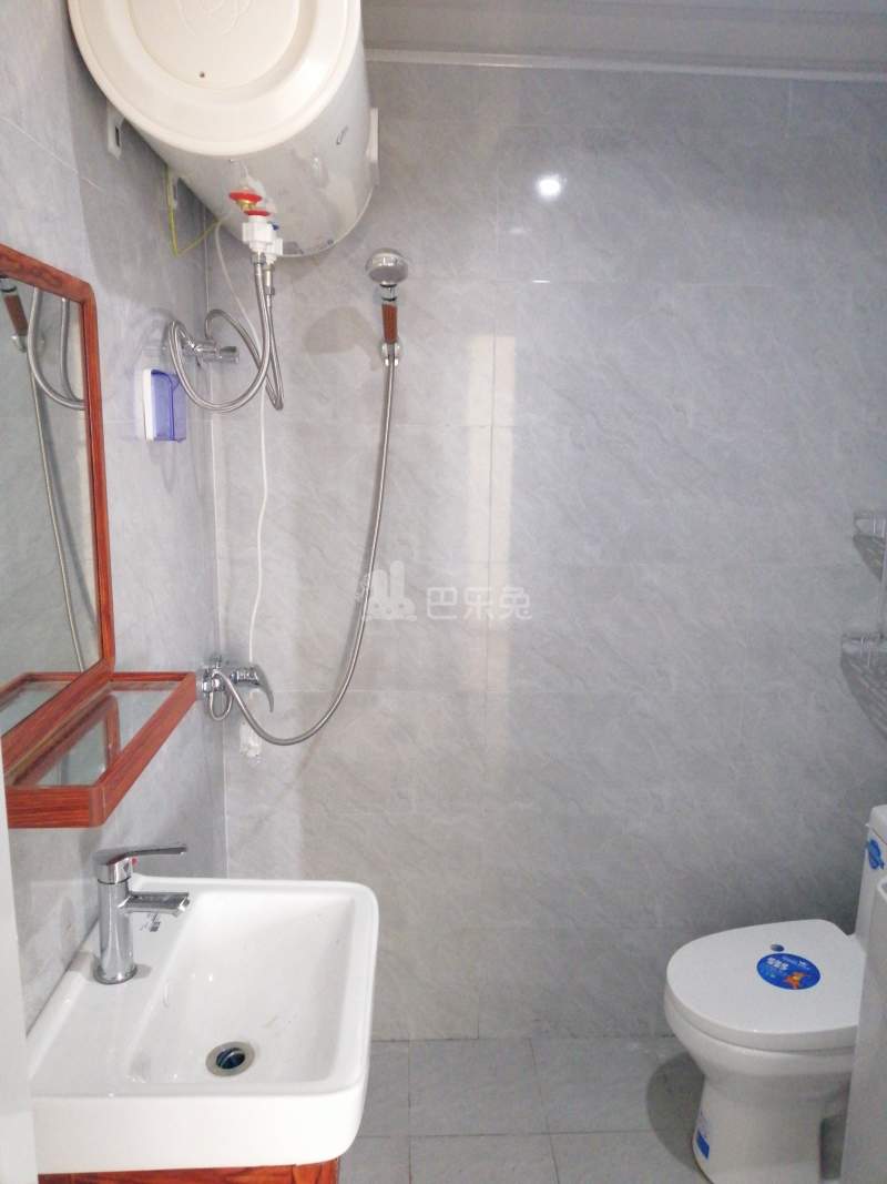 上实海上海白洋港城一期5803334卫生间图9