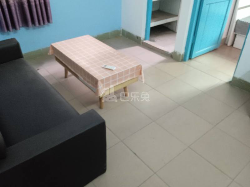 棠溪南天十巷12号5822888客厅图2