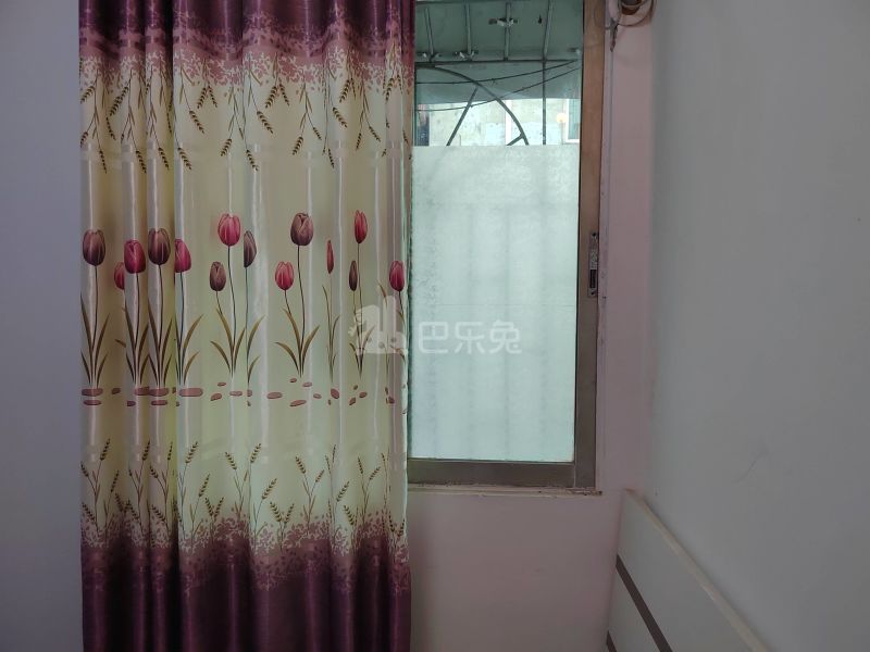 棠溪南天十巷12号5822891卧室窗户图8