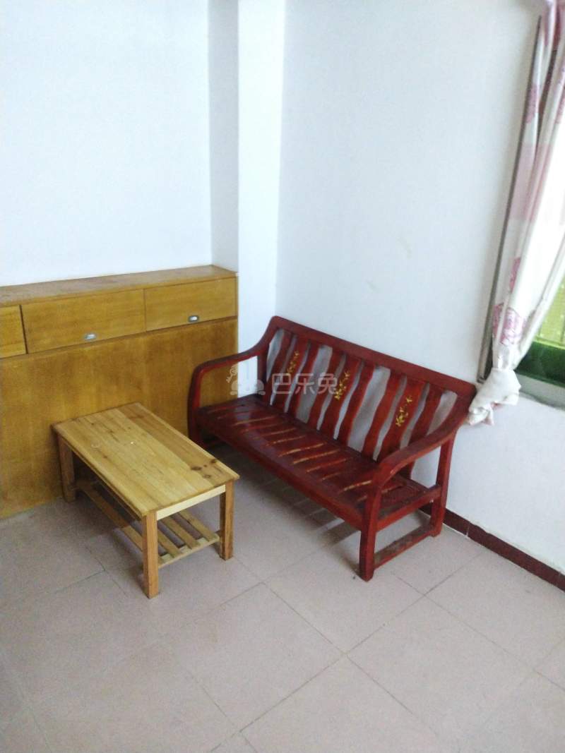 棠溪南天十巷13号5822908客厅图9