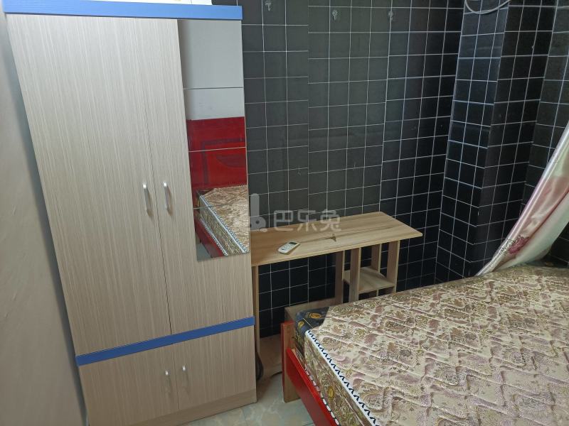 棠溪南天十巷13号5822909卧室图6