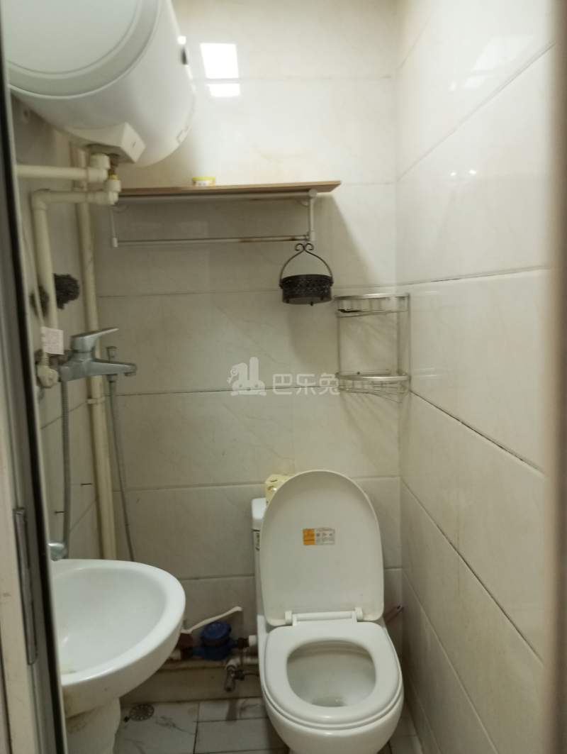 大众公寓5826037卫生间图5