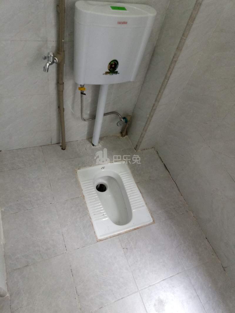 同新路5号5832301卫生间图10