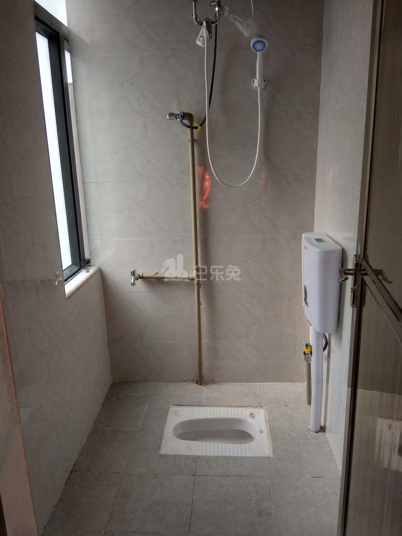 同新路5号5832311卫生间图11