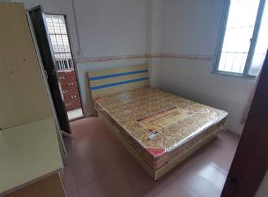 长湴东街九巷19号之三 1室1厅1卫