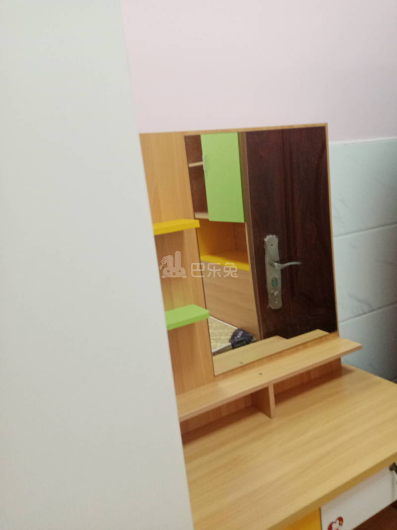 大山村卢地坊大街8号5837017卧室图3