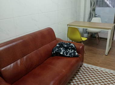 大山村卢地坊大街8号 