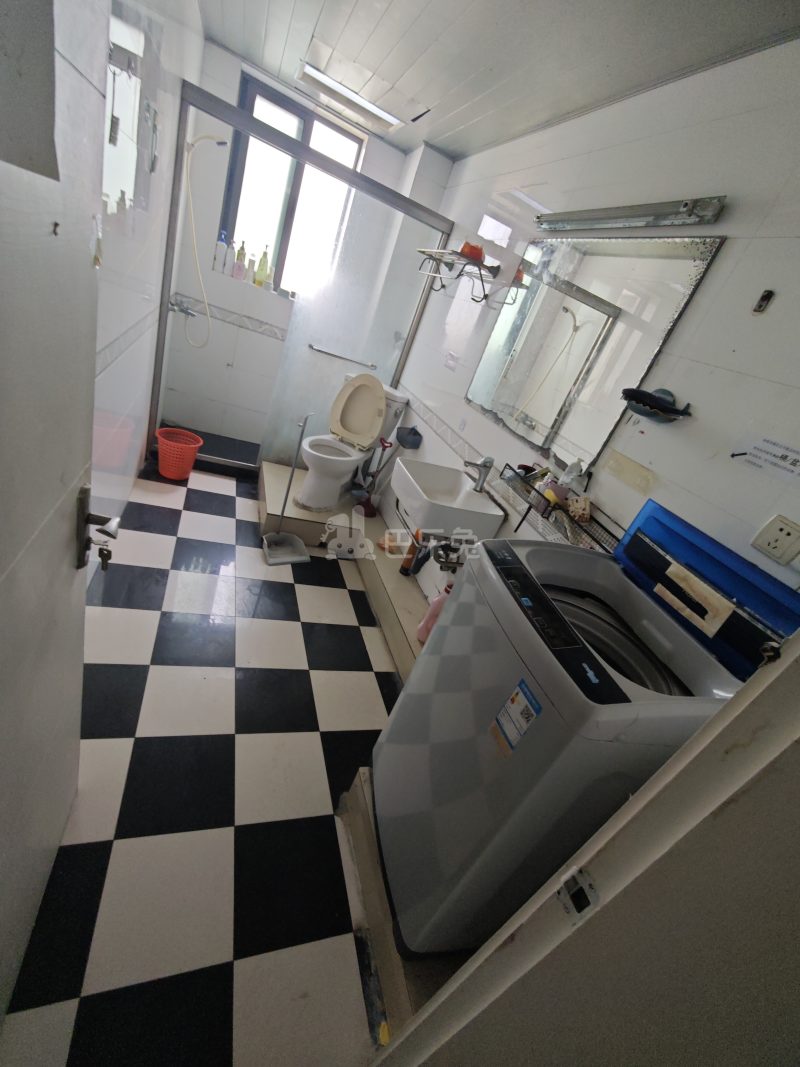 同济国康公寓738320卫生间图8