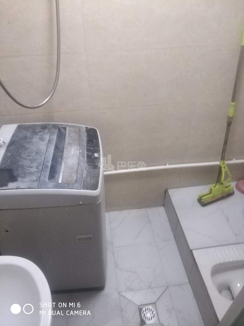 海德公寓5845311卫生间图4