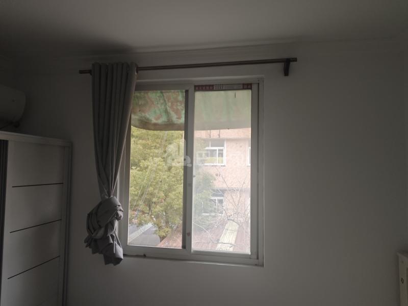 南大路14弄小区5849812卧室窗户图14