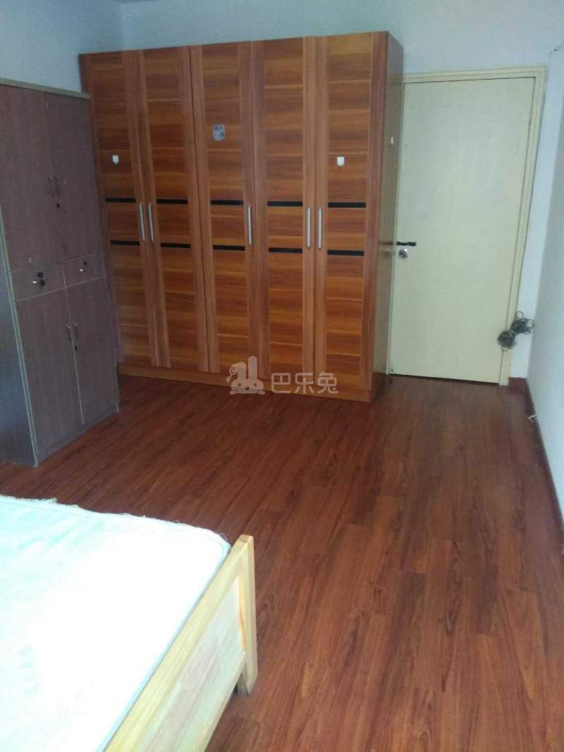 万泰花园5858375卧室图2