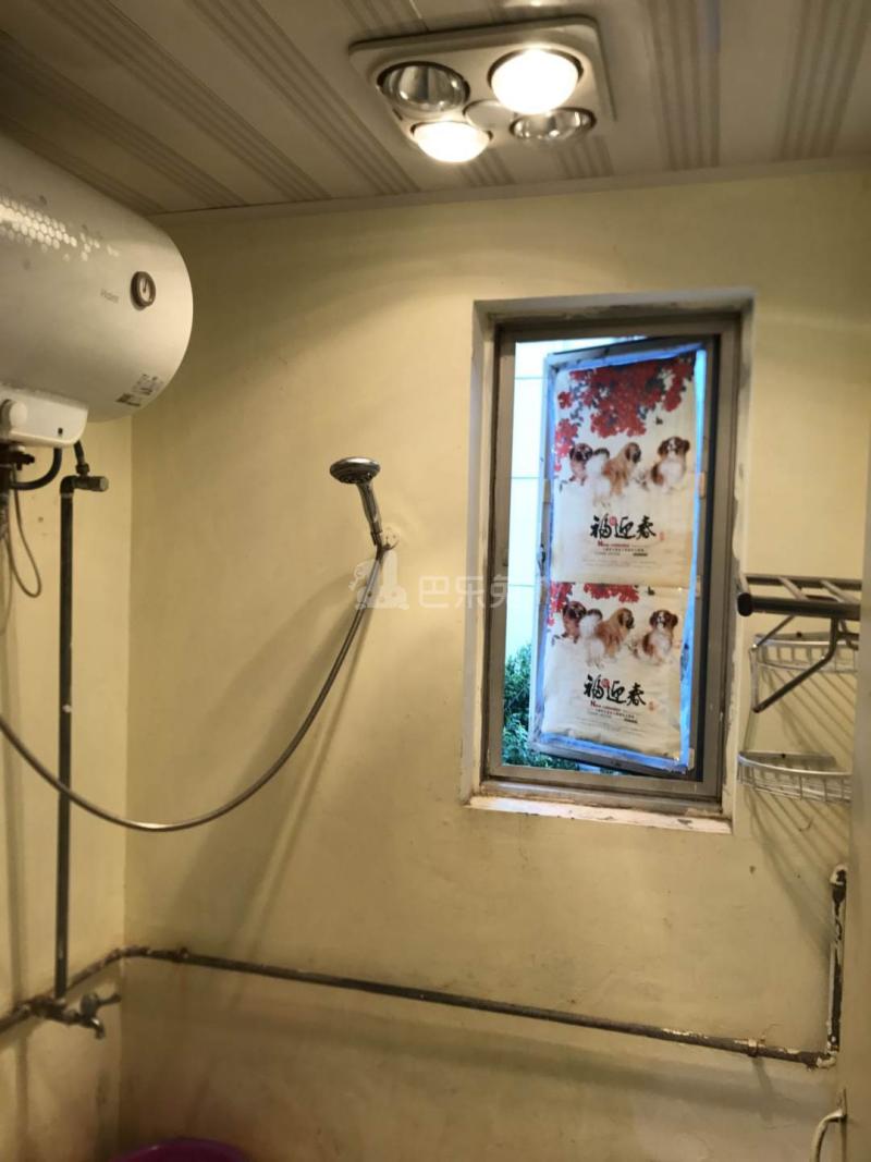 万泰花园5858375卫生间图19