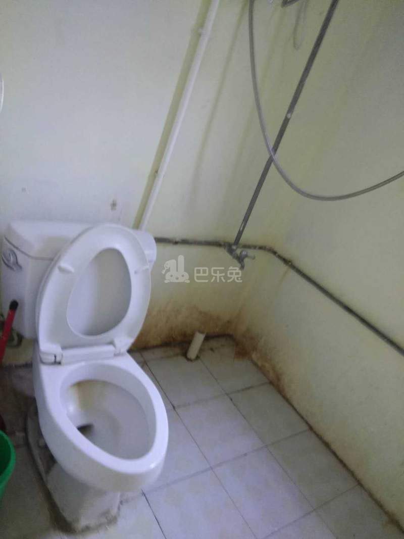 万泰花园5858375卫生间图17