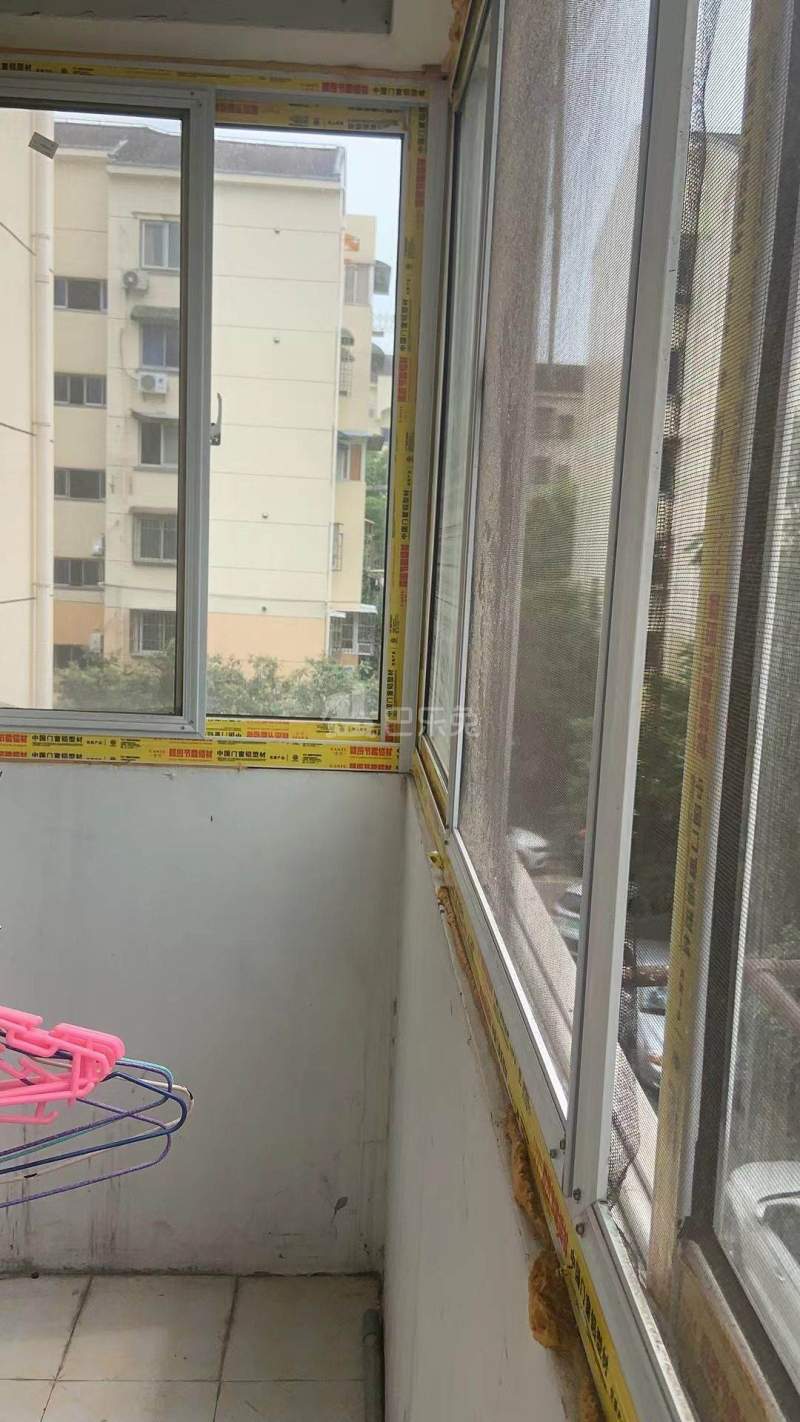 万泰花园5858375卧室图9