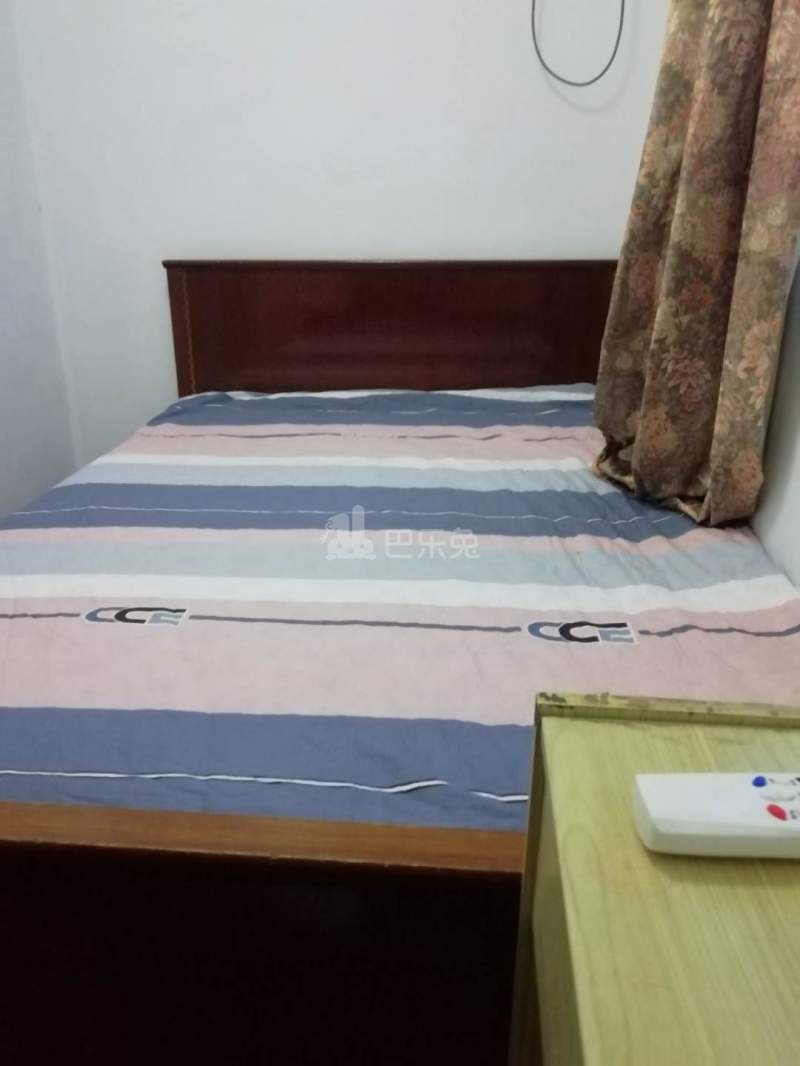 万泰花园5858375卧室图4