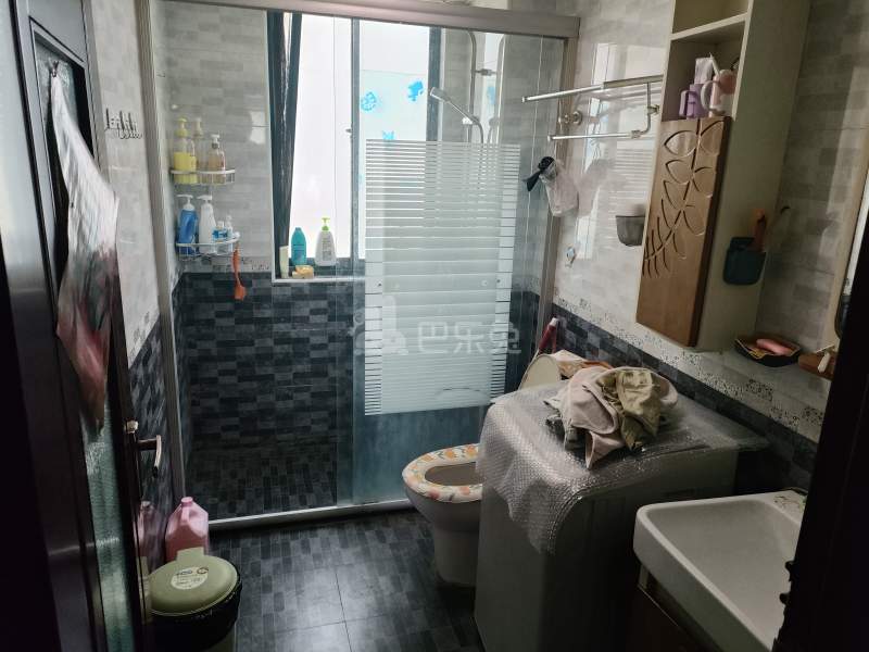 大唐花园（顾太路）5861057卫生间图4