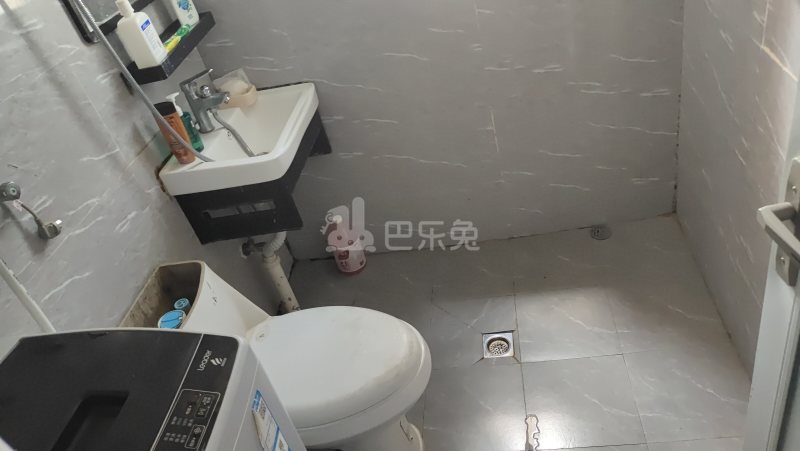 南国花园6670272卫生间图12