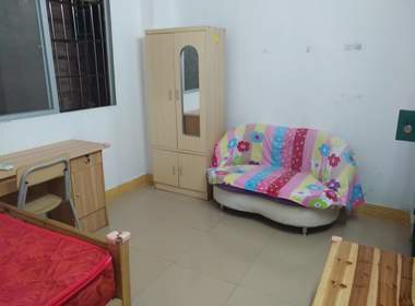 江夏荷木岭二巷1号 1室0厅1卫