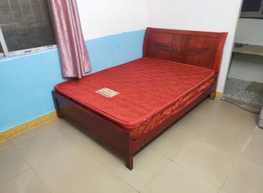 江夏荷木岭二巷1号 1室0厅1卫