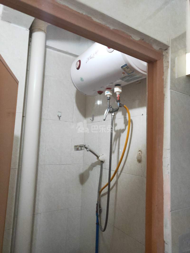 江夏荷木岭二巷1号5868550卫生间图6