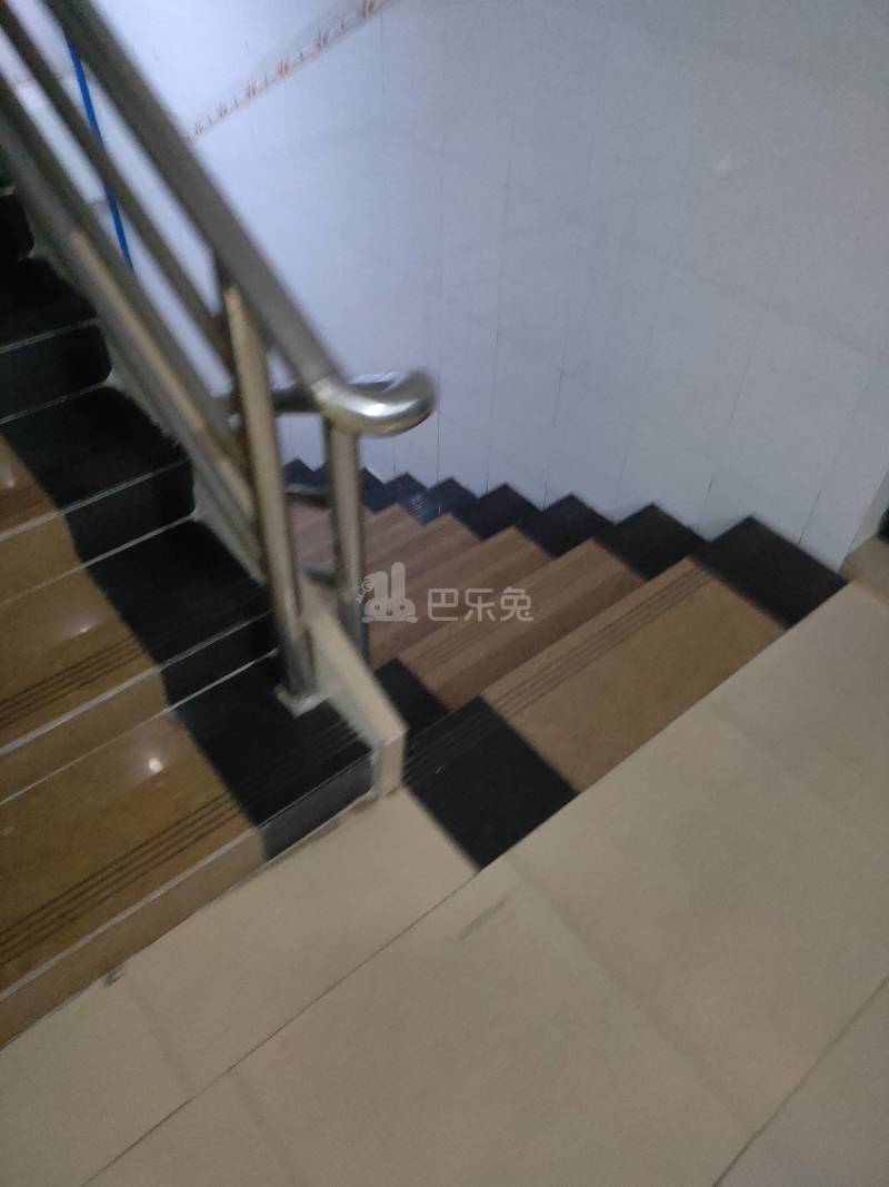 江夏荷木岭二巷1号5868550周边环境图7