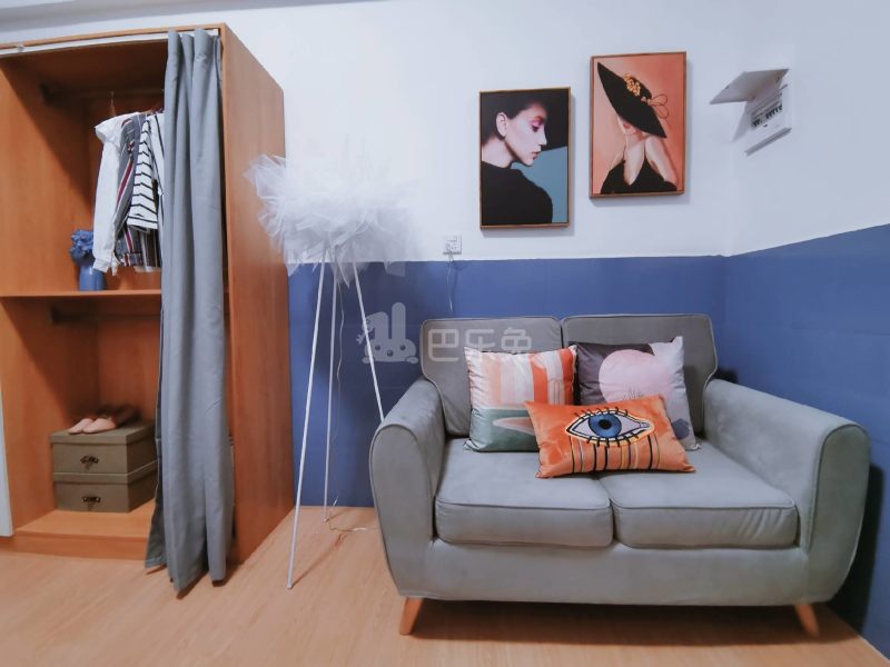 龙湖冠寓广州珠宝市场店5870604周边环境图16