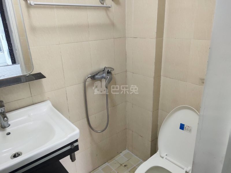 宝嘉誉府5870705卫生间图12