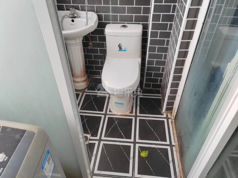 博学家园5879462卫生间图2