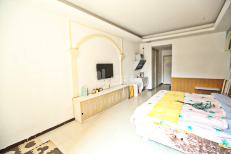 E+青年公寓（东新路店）5889866卧室图1