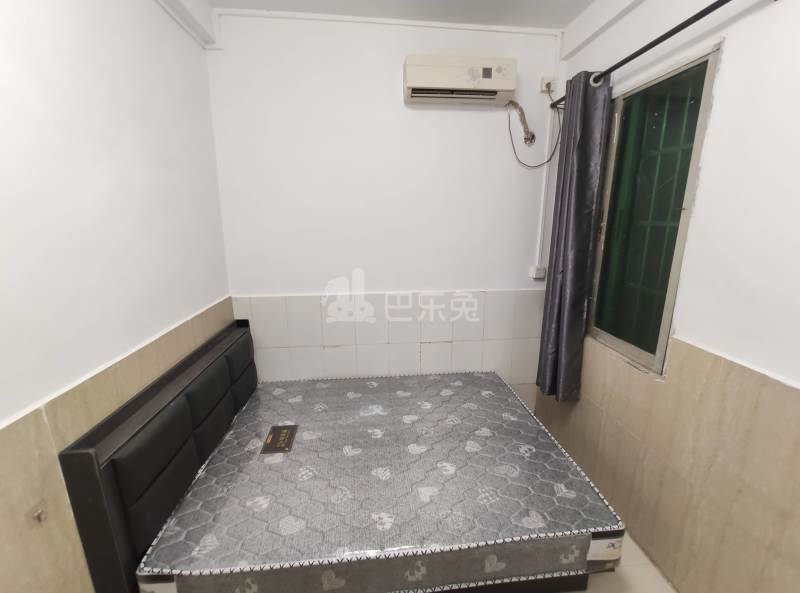 镇北南街黄地巷6号5899774卧室图3