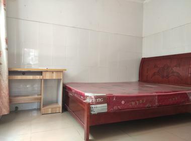 嘉禾彭西仁和七巷23号 2室1厅1卫