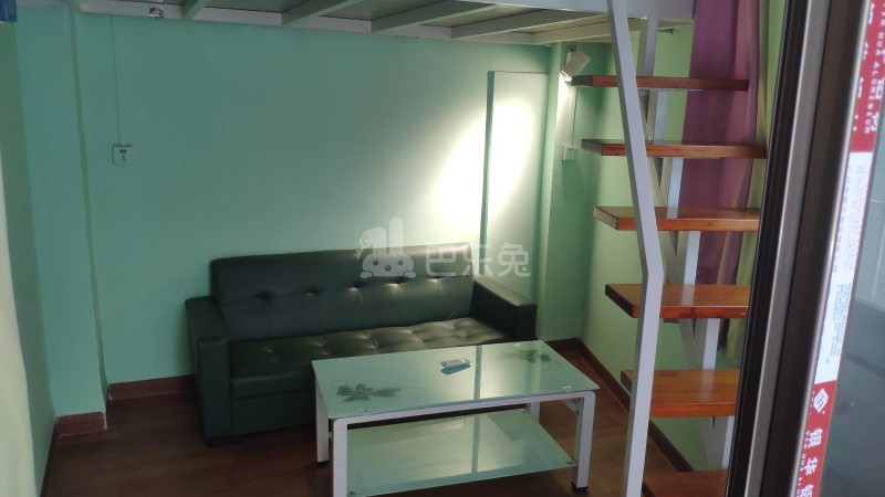 江夏村西街一巷7号5920975客厅图2