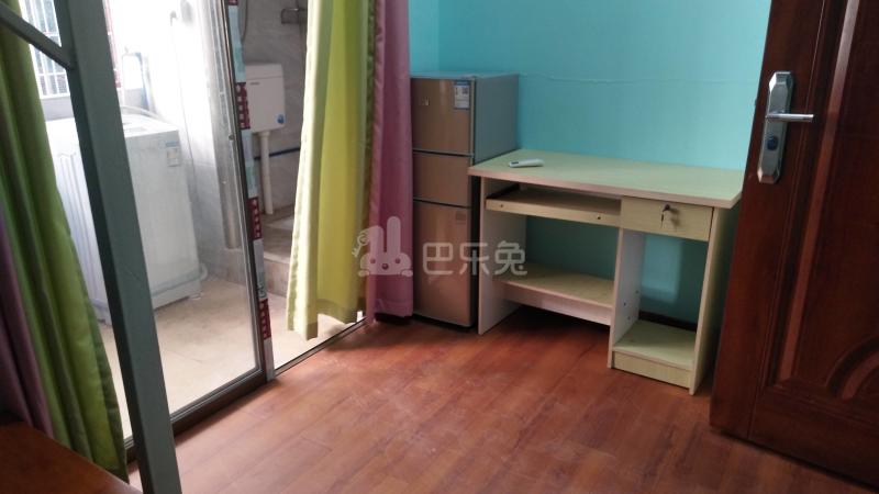 江夏村西街一巷7号5920984客厅图7