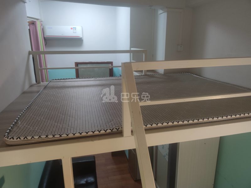 江夏村西街一巷7号5920992卧室图3