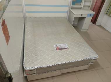 华华公寓（嘉禾彭西石狮巷37号） 1室0厅1卫