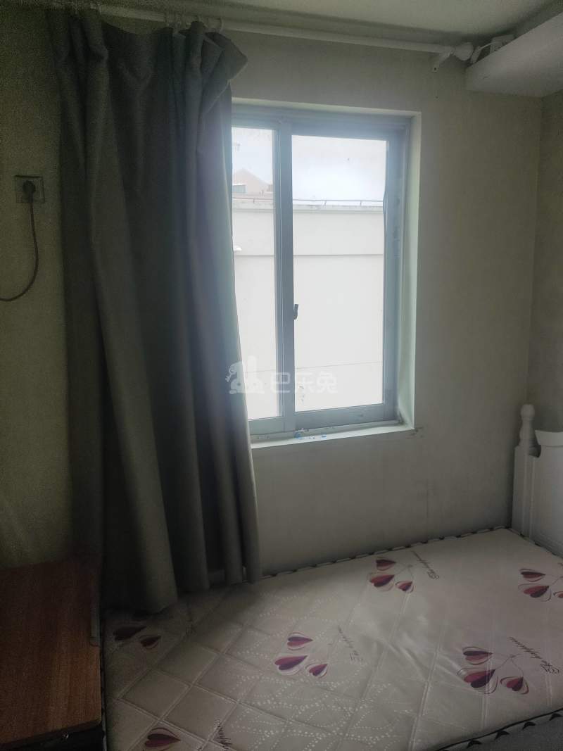 静安金泉苑5944686卧室窗户图17